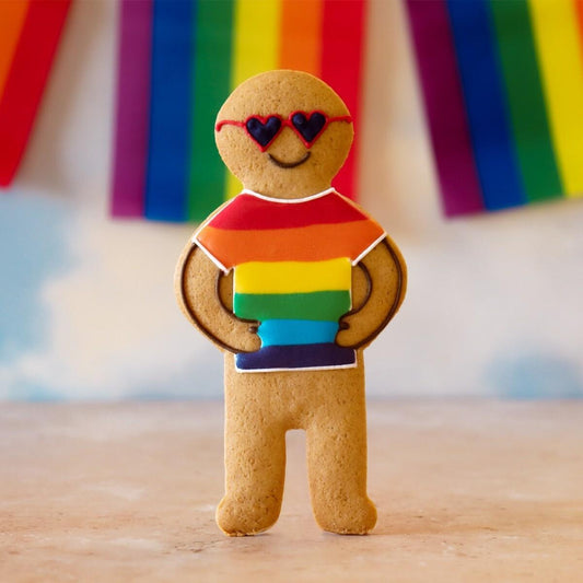 Biscuiteers Hand-Iced Pride Gingerbread Biscuit 15g